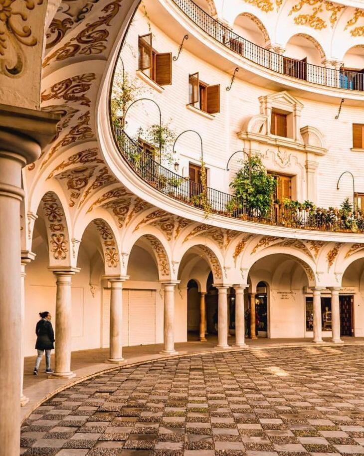 Budget And Cute Rooms With Balcony Sevilla Center Экстерьер фото